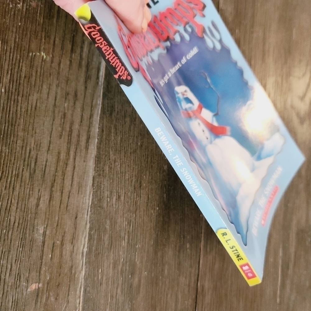 Vintage 90s Goosebumps Beware, The Snowman by R.L. Stine Book Scholastic - Picture 4 of 5